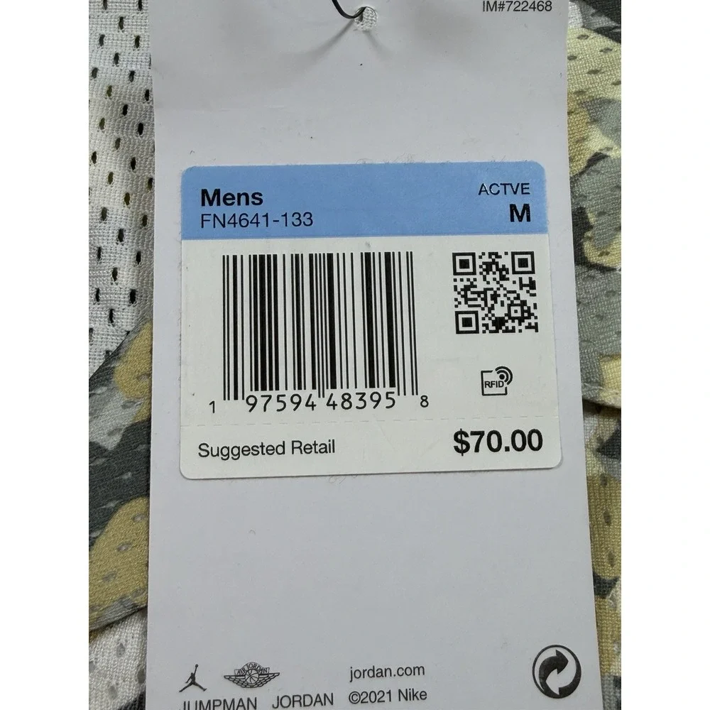 Jordan Essentials Men's Poolside Button Up Shirt Size M FN4641-133 New $70